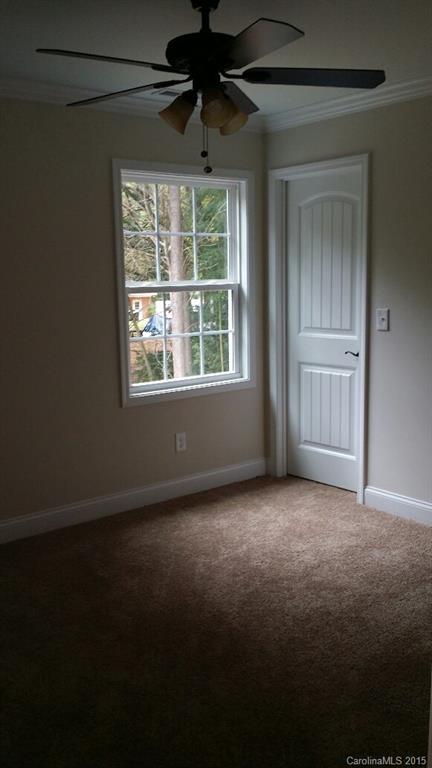 4935 Nevin Road Charlotte, NC 28269 - Photo 16 of 22 Gallery Image 16