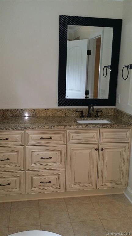 4935 Nevin Road Charlotte, NC 28269 - Photo 18 of 22 Gallery Image 18