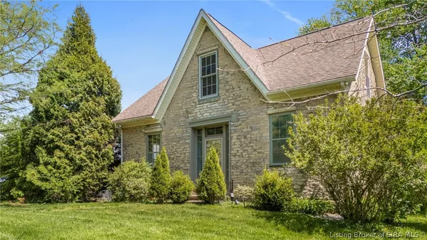 $379,900 | 8020 Highway 421, Madison, IN 47250