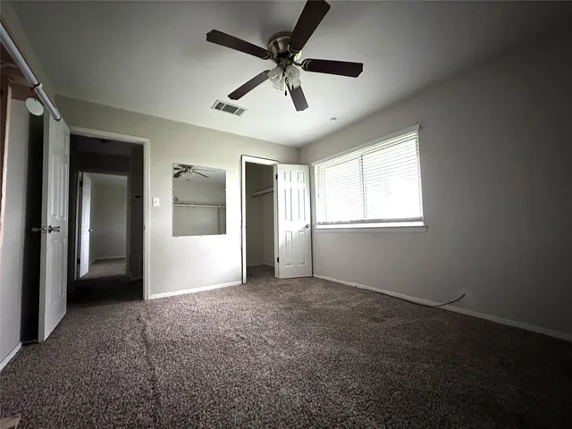 $200,000 | 11024 State Highway 71, El Campo, TX 77437