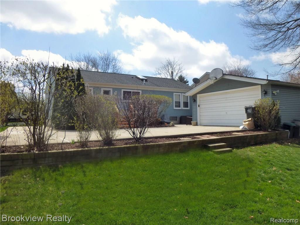 709 Bolinger Street Rochester Hills, MI 48307 - Photo 23 of 26