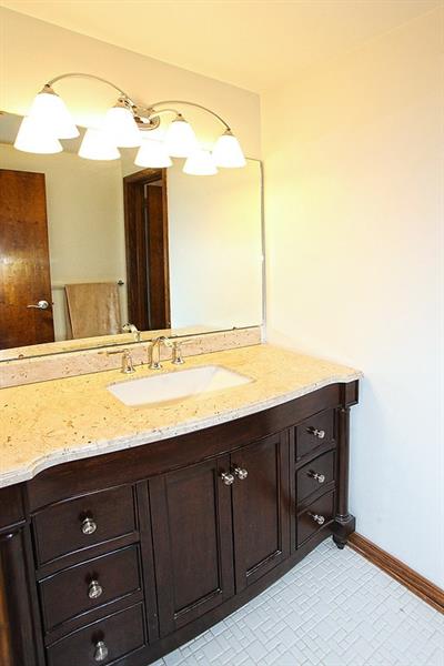 2602 Cole Road Wexford, PA 15090 - Photo 14 of 23 Gallery Image 14