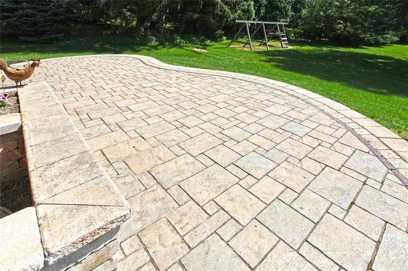 2602 Cole Road Wexford, PA 15090 - Photo 21 of 23 Gallery Image 21