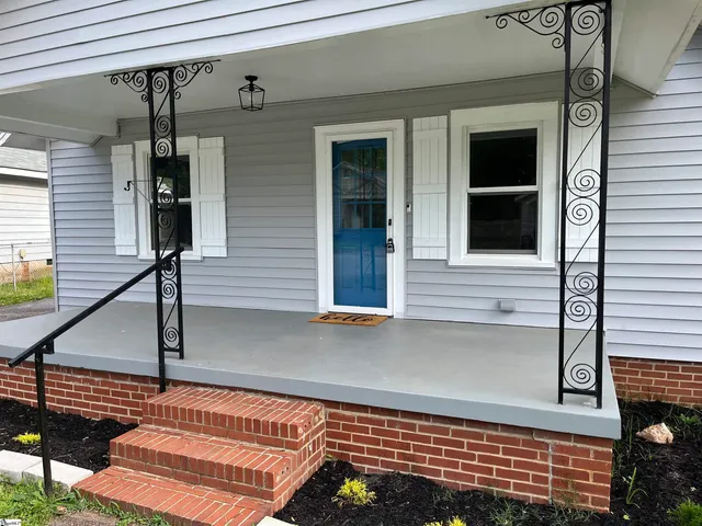 $1,500 | 107 Bennett Street, Greer, SC 29651