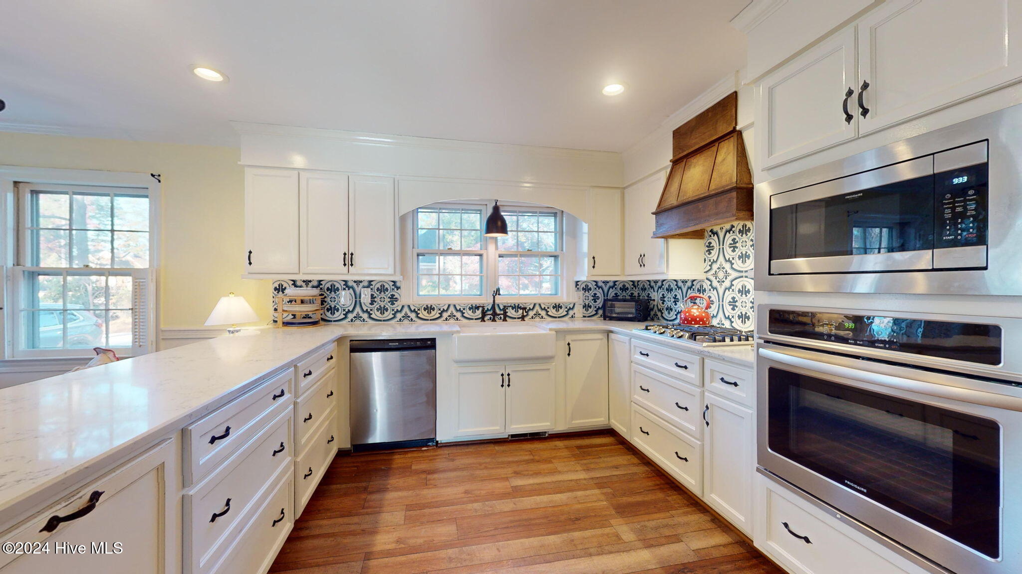 204 Crown Point Road Greenville, NC 27858 - Photo 17 of 54 17-web-or-mls-204-Crown-Point-Rd-Greenvi