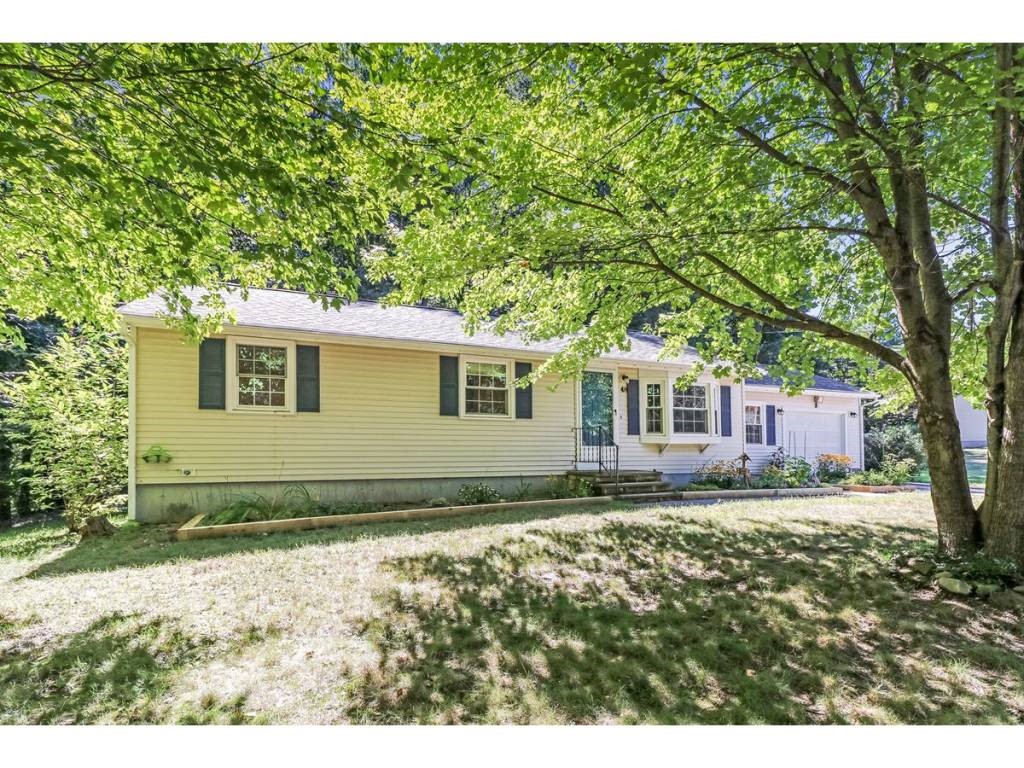 48 Tolend Road Dover, NH 03820 - Photo 1 of 20