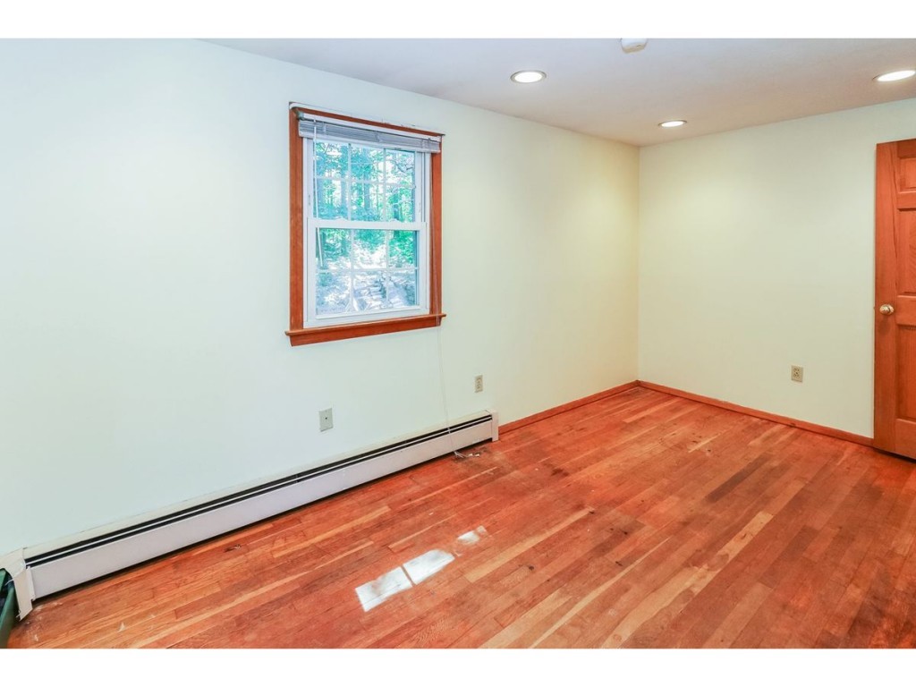 48 Tolend Road Dover, NH 03820 - Photo 14 of 20