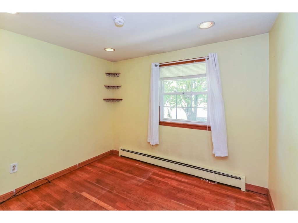 48 Tolend Road Dover, NH 03820 - Photo 16 of 20