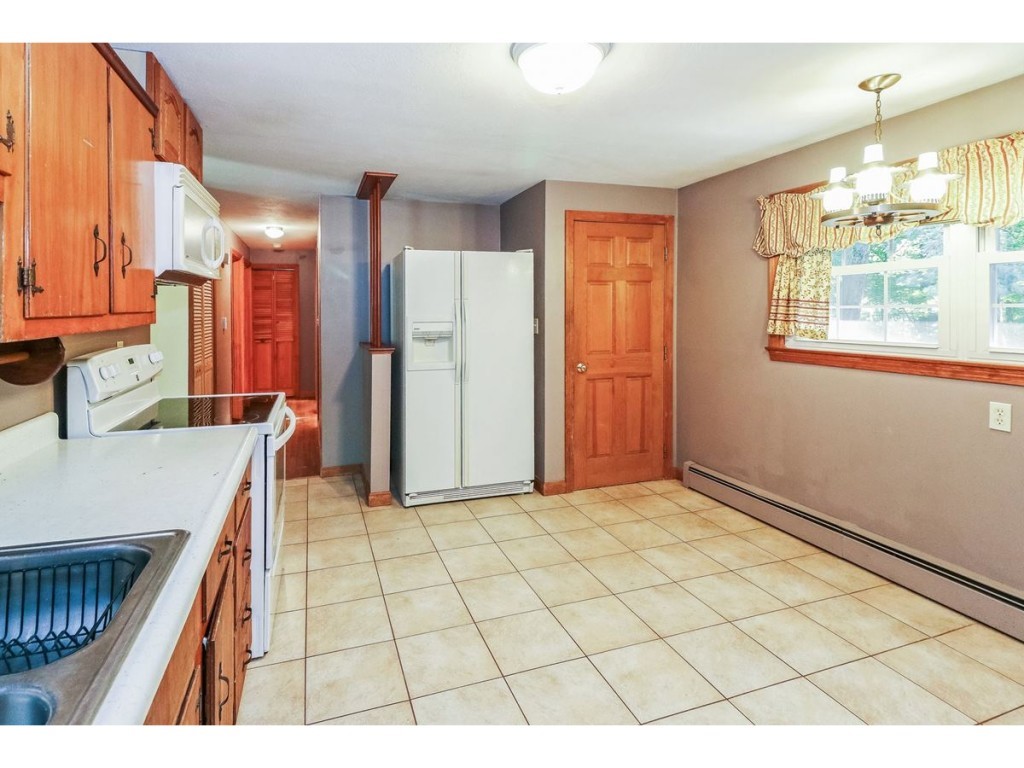 48 Tolend Road Dover, NH 03820 - Photo 10 of 20