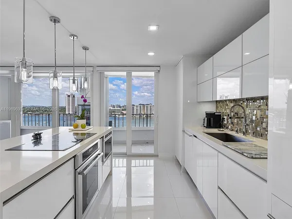 $10,500 | 550 South Ocean Boulevard, Unit 1509, Boca Raton, FL 33432