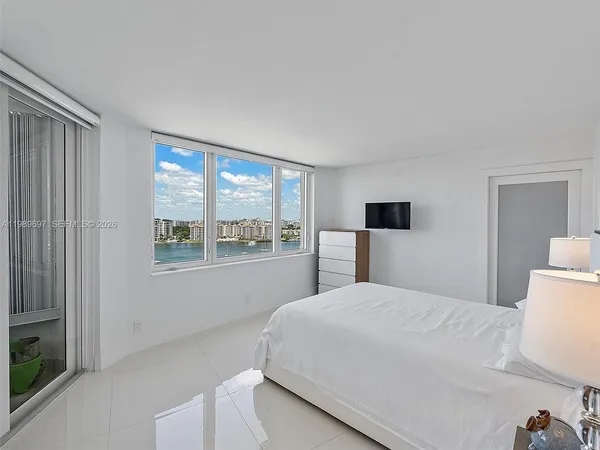 $10,500 | 550 South Ocean Boulevard, Unit 1509, Boca Raton, FL 33432