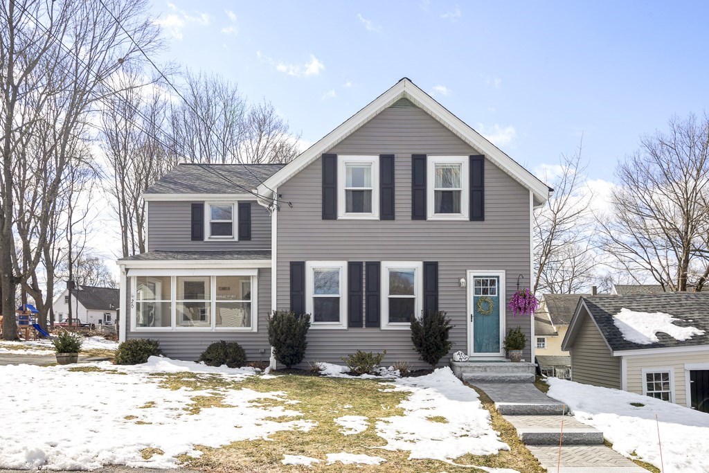 20 Ward Street Rear Woburn, MA 01801 - Photo 1 of 25 Gallery Image 1