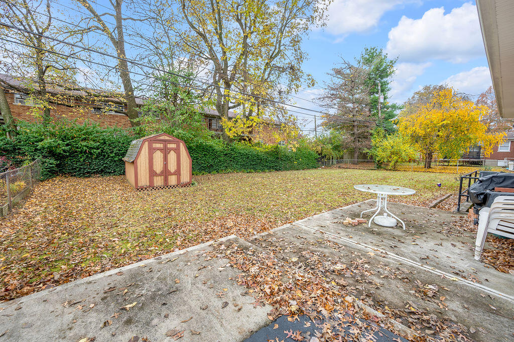 1738 Raleigh Road Lexington, KY 40505 - Photo 29 of 33 TDB_3044