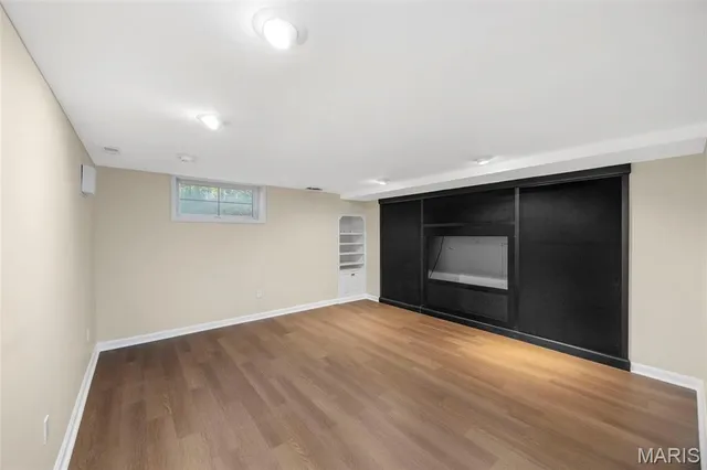 $900,000 | 1406 Wheatfield Lane, St. Albans, MO 63073