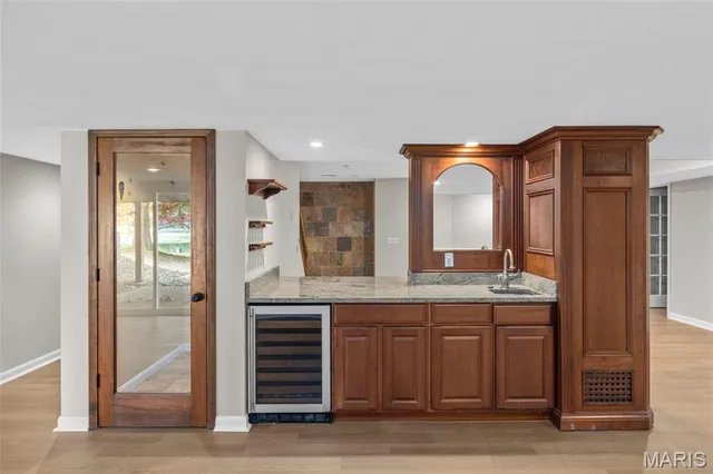 $900,000 | 1406 Wheatfield Lane, St. Albans, MO 63073