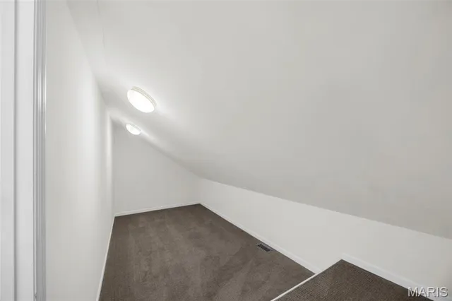 $900,000 | 1406 Wheatfield Lane, St. Albans, MO 63073