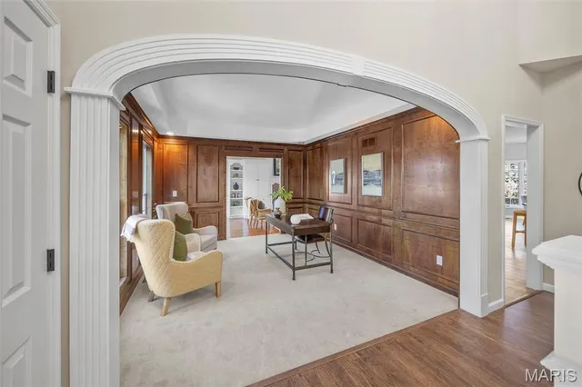 $900,000 | 1406 Wheatfield Lane, St. Albans, MO 63073