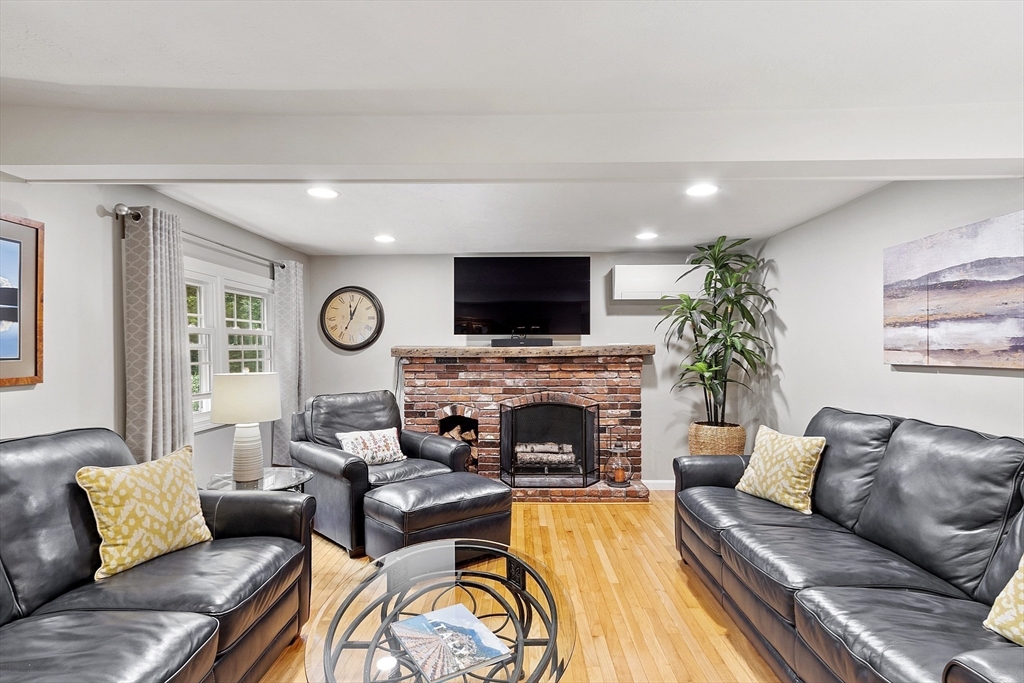 58 Heywood Road Sterling, MA 01564 - Photo 21 of 39 Gallery Image 21