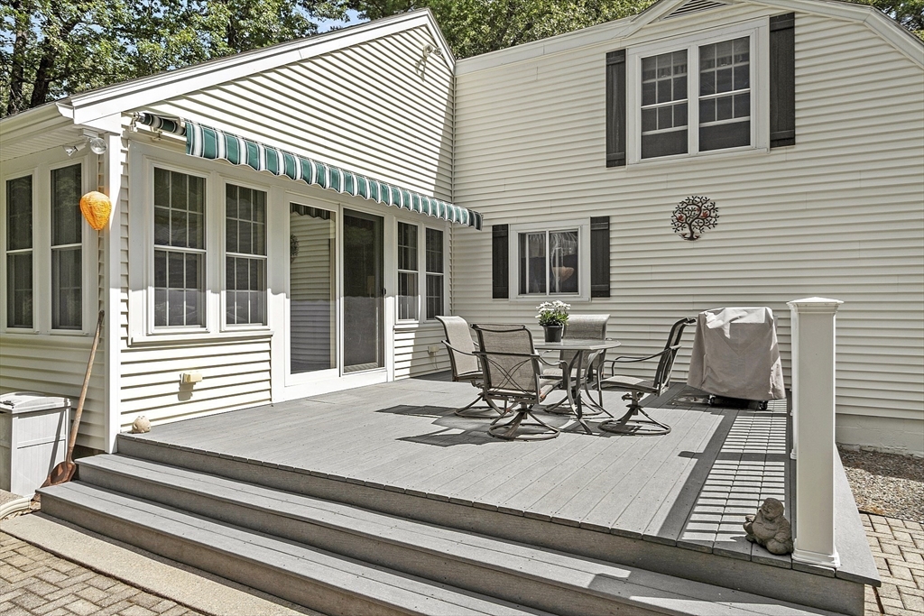 58 Heywood Road Sterling, MA 01564 - Photo 7 of 39 Gallery Image 7
