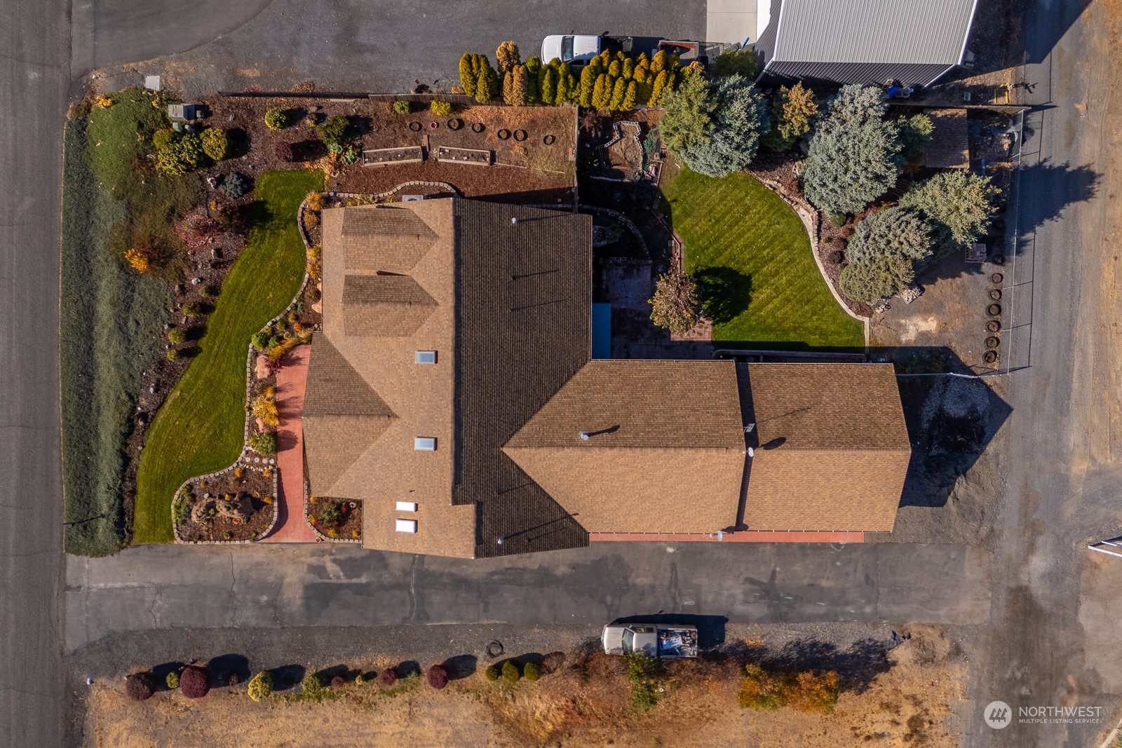 11396 Thompson Road Northeast Moses Lake, WA 98837 - Photo 12 of 39