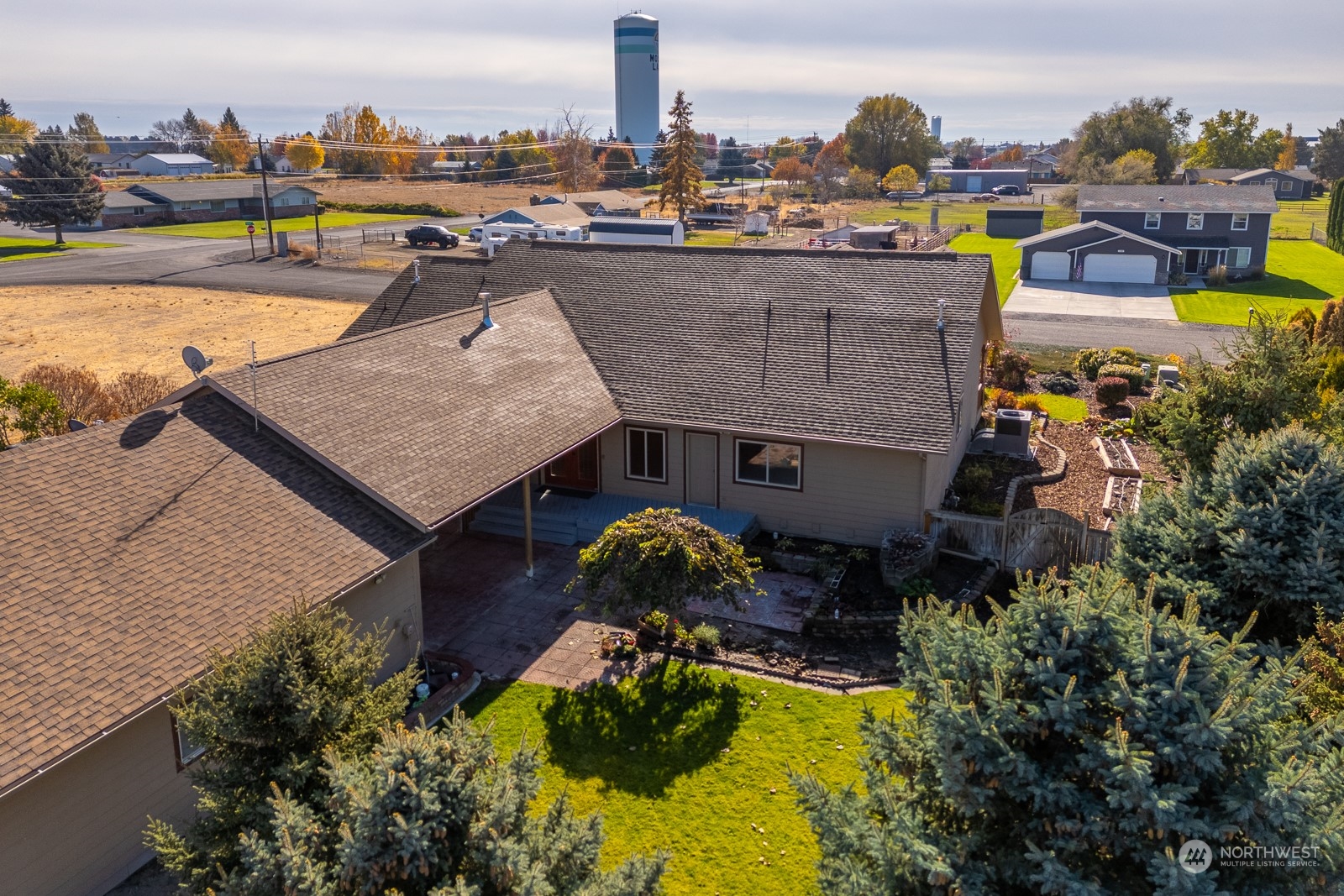 11396 Thompson Road Northeast Moses Lake, WA 98837 - Photo 13 of 39