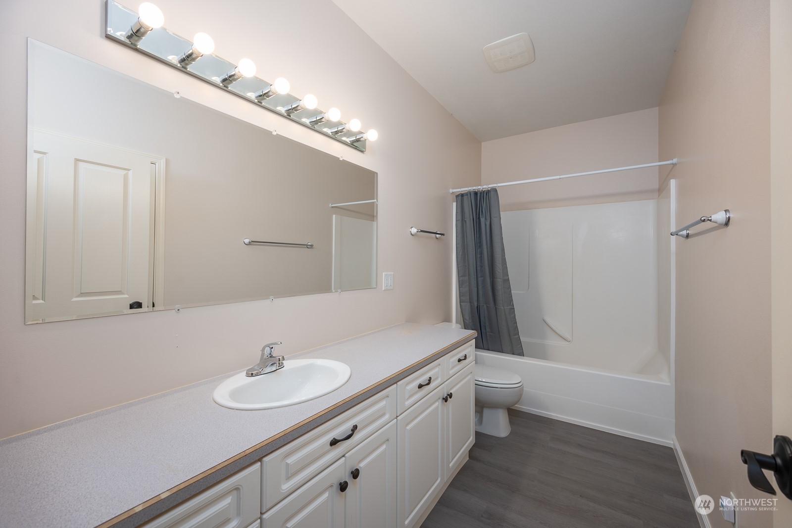 11396 Thompson Road Northeast Moses Lake, WA 98837 - Photo 34 of 39