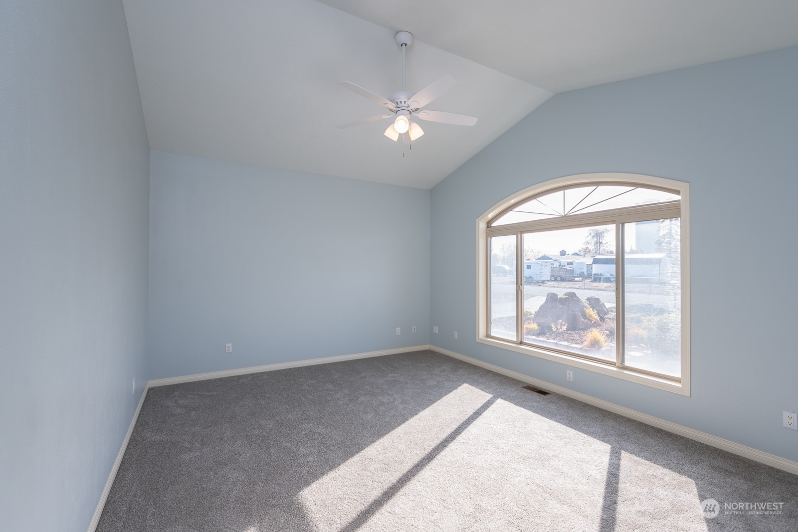 11396 Thompson Road Northeast Moses Lake, WA 98837 - Photo 35 of 39