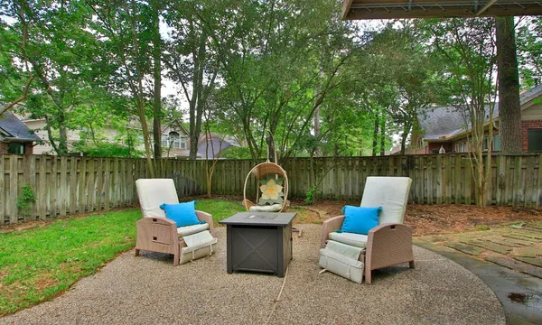 $639,900 | 34 Redland Place, Spring, TX 77382