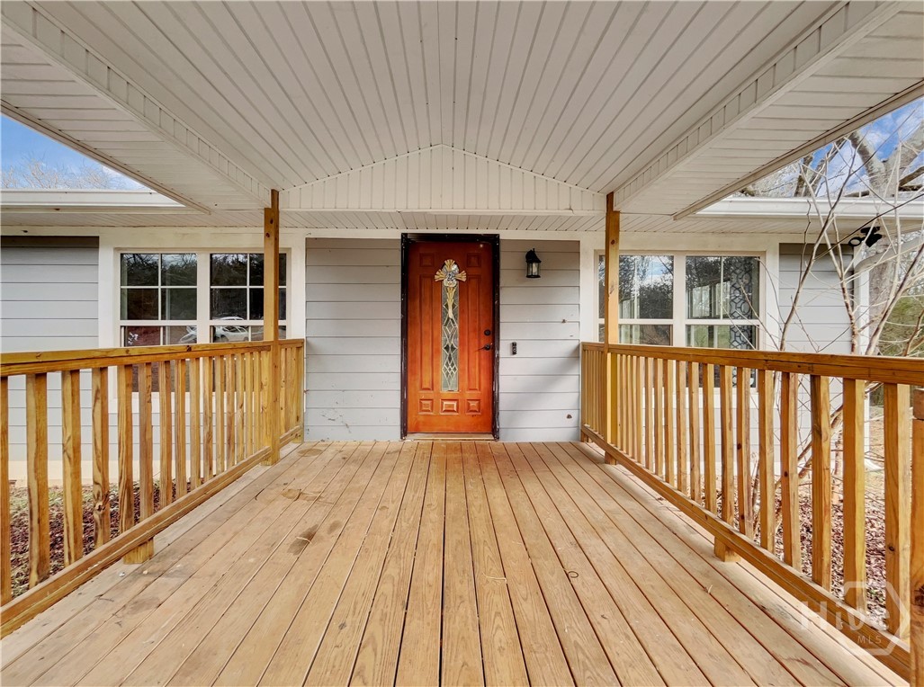 1271 Della Slaton Road Comer, GA 30629 - Photo 2 of 29