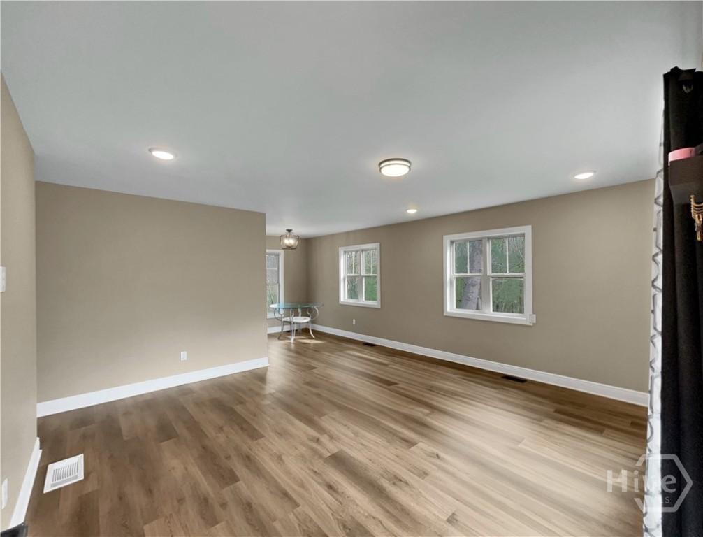 1271 Della Slaton Road Comer, GA 30629 - Photo 5 of 29