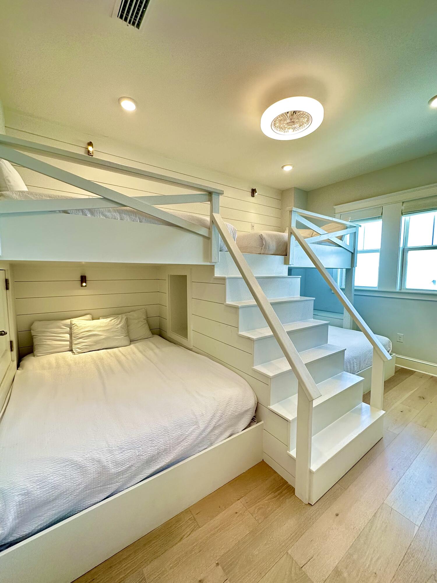 68 Candlehouse Ln Inlet Beach Inlet Beach, FL 32461 - Photo 39 of 67 a bedroom with a bed and the view of entryway