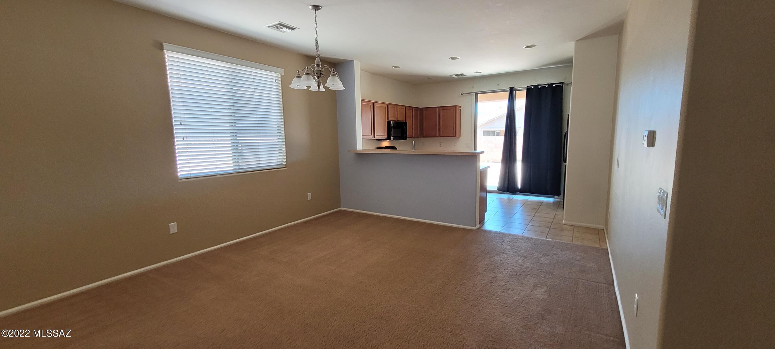 3251 South Lakeside Ridge Loop Tucson, AZ 85730 - Photo 8 of 22