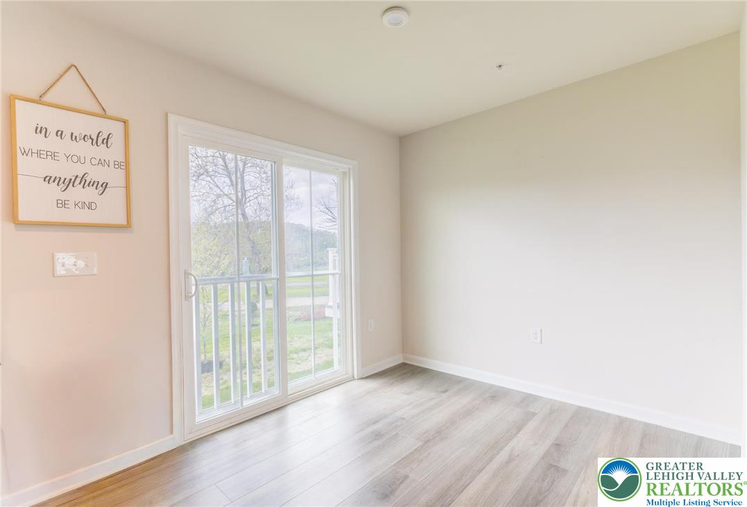 2126 Cross Country Road Northampton, PA 18067 - Photo 4 of 17