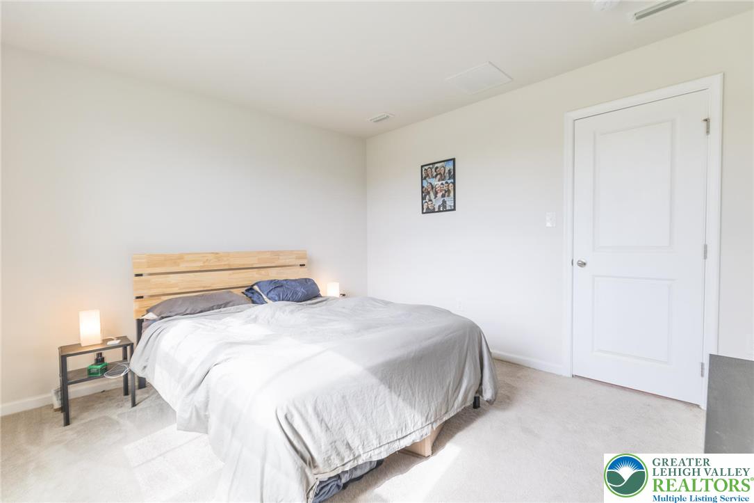 2126 Cross Country Road Northampton, PA 18067 - Photo 7 of 17