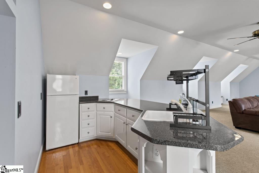 15 Orchard Meadow Lane Greenville, SC 29607 - Photo 7 of 50