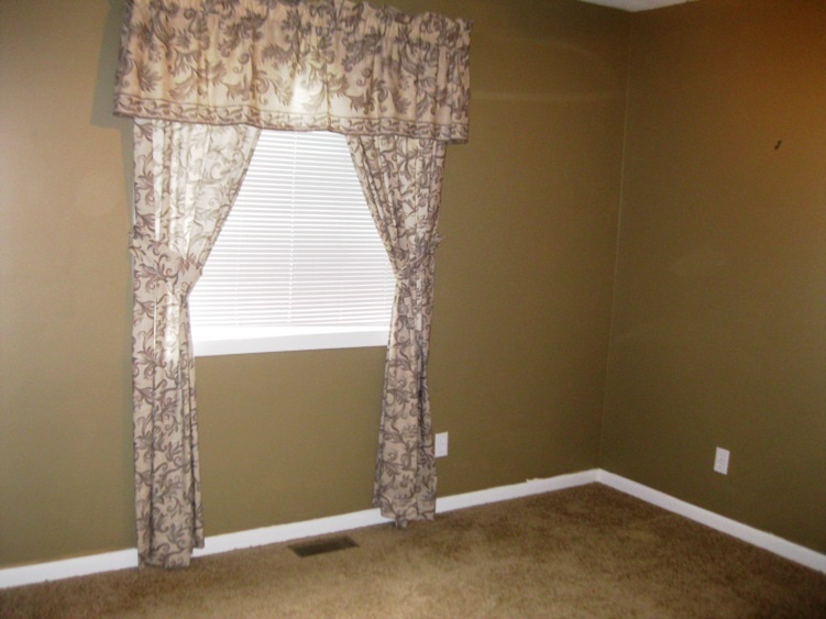 2257 Shawn Road Northwest Kalkaska, MI 49646 - Photo 4 of 27 1823932-3.JPG