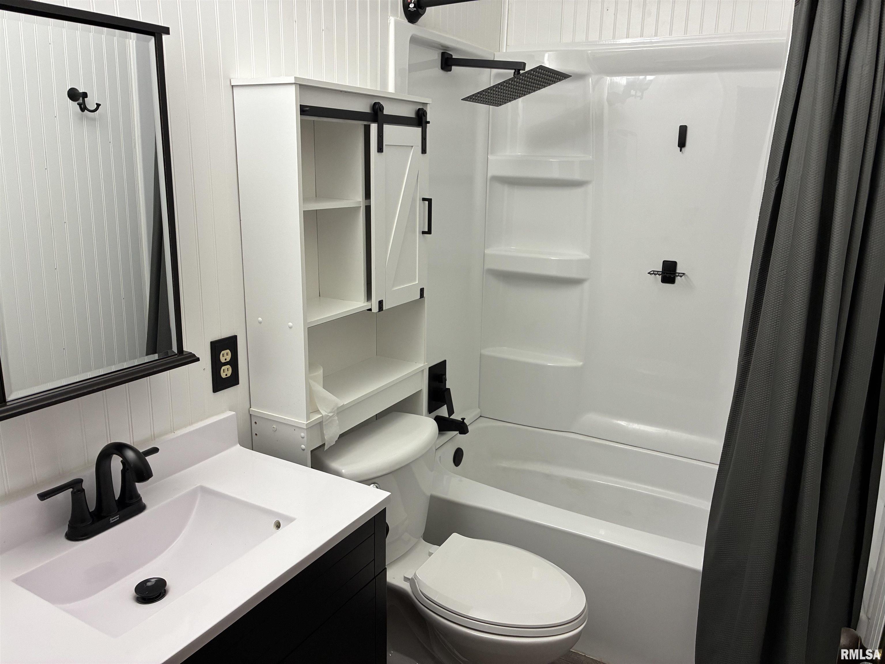 422 45th Street Moline, IL 61265 - Photo 6 of 18