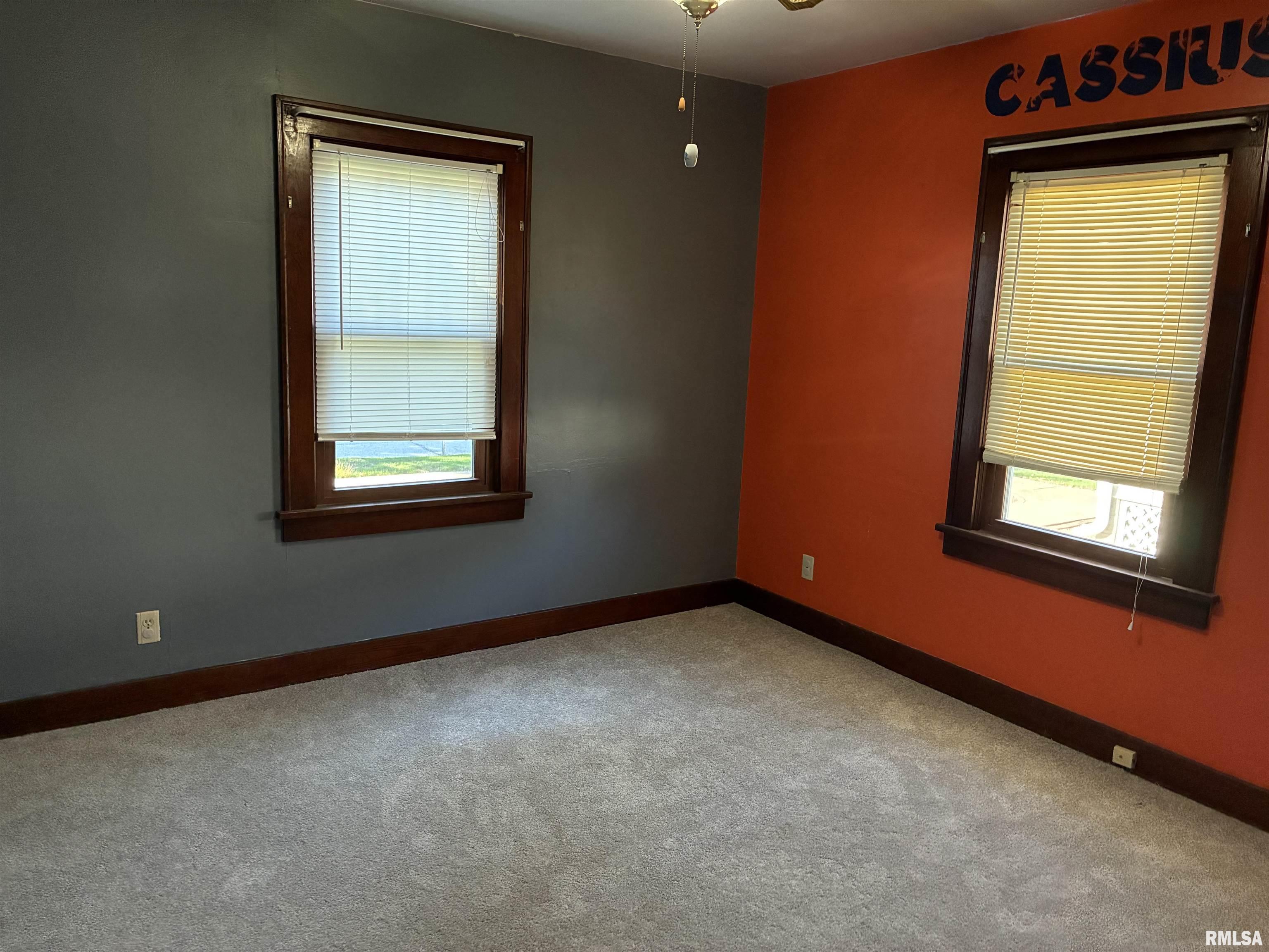 422 45th Street Moline, IL 61265 - Photo 10 of 18