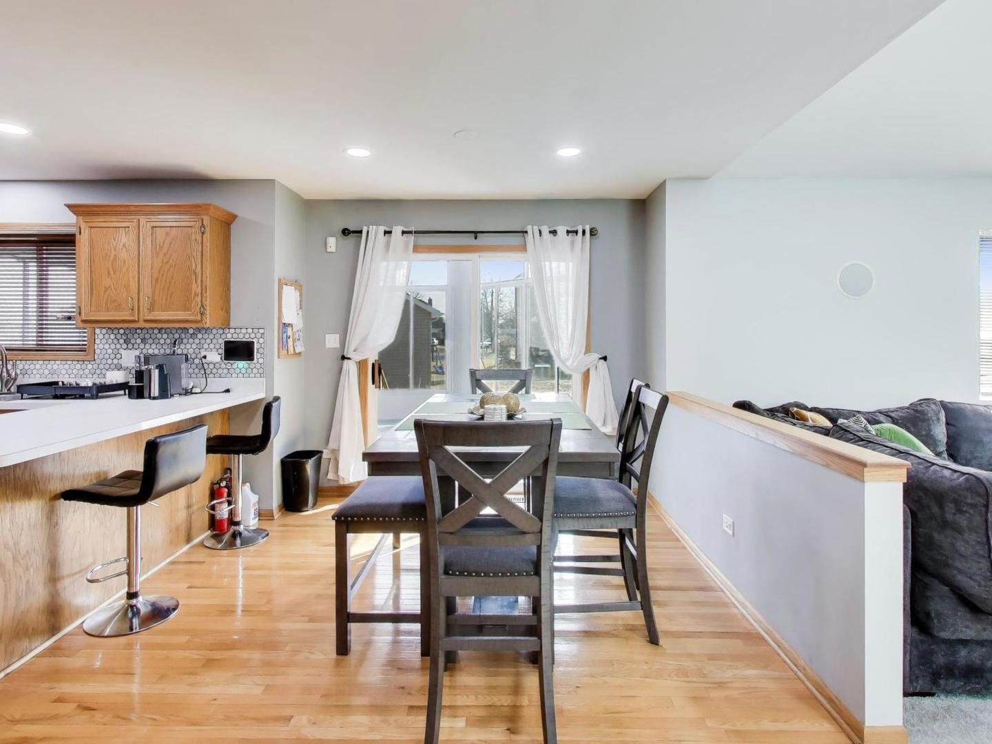 313 Fox Bend Circle Bolingbrook, IL 60440 - Photo 14 of 58