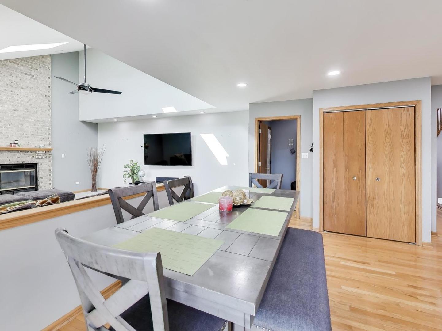 313 Fox Bend Circle Bolingbrook, IL 60440 - Photo 15 of 58