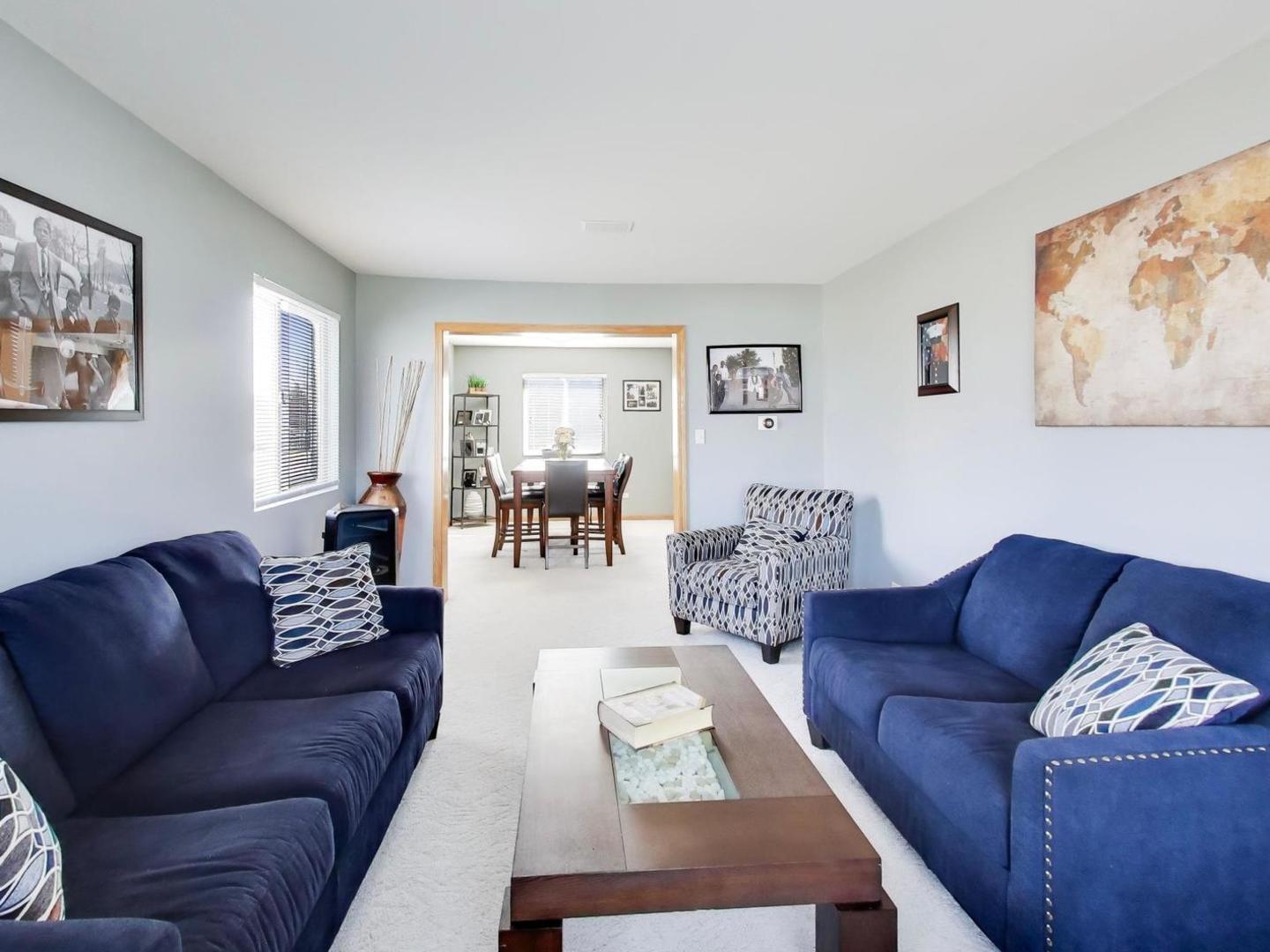 313 Fox Bend Circle Bolingbrook, IL 60440 - Photo 8 of 58