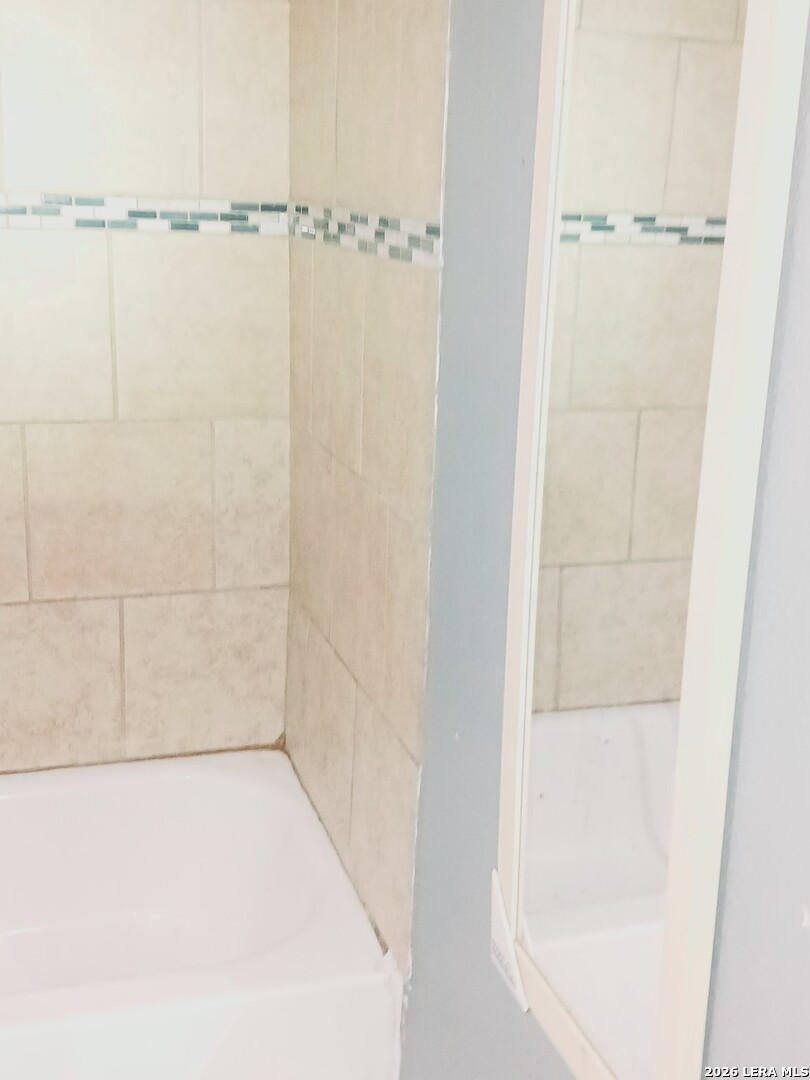 2513 Quintana Road San Antonio, TX 78211 - Photo 10 of 15