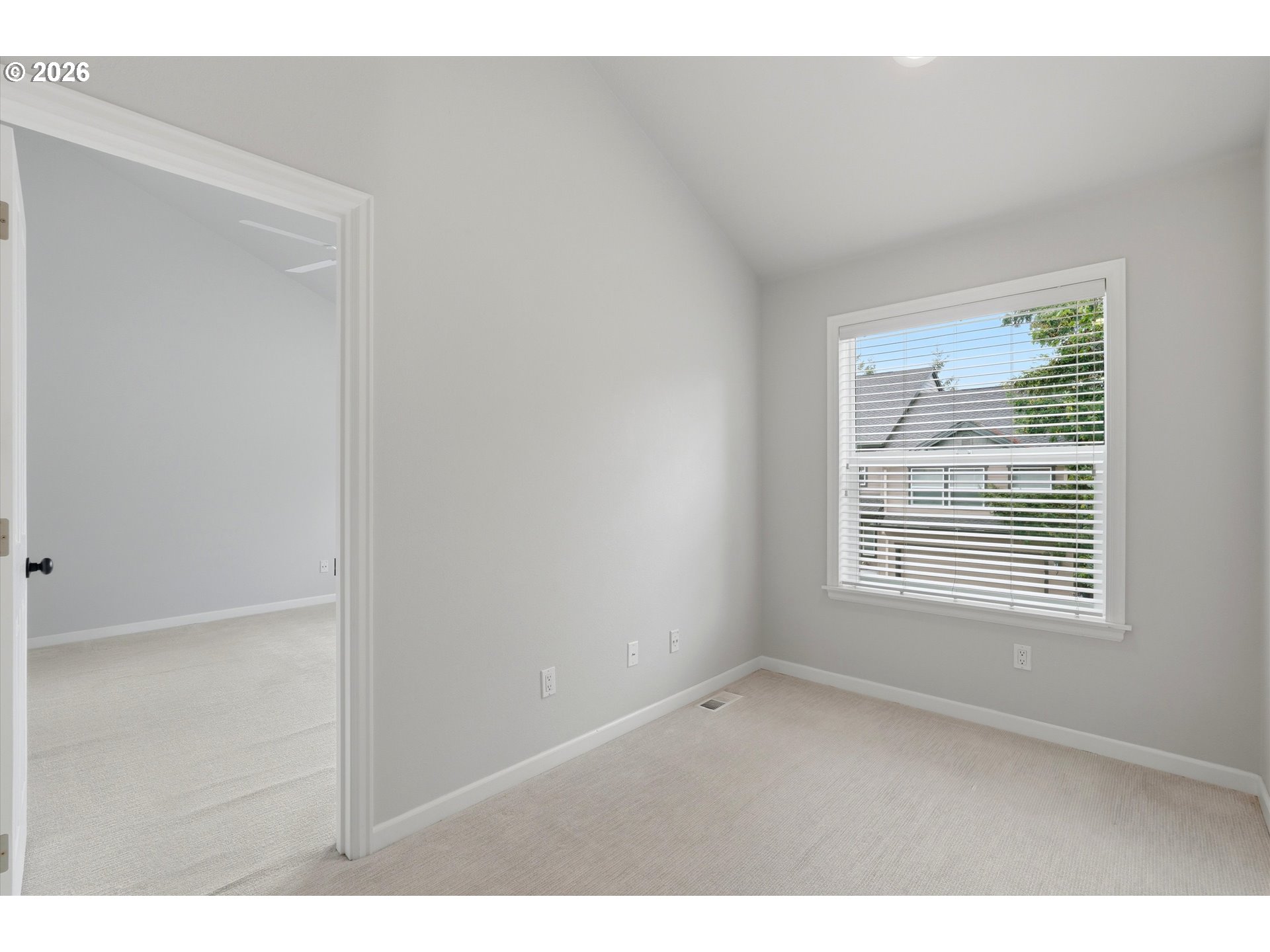 8 Summit Ridge Court Lake Oswego, OR 97035 - Photo 21 of 40 a view of an empty room with a window