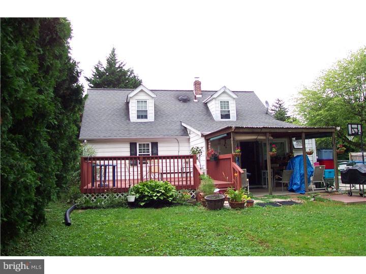 230 Overlook Road Ambler, PA 19002 - Photo 14 of 17 Exterior Back