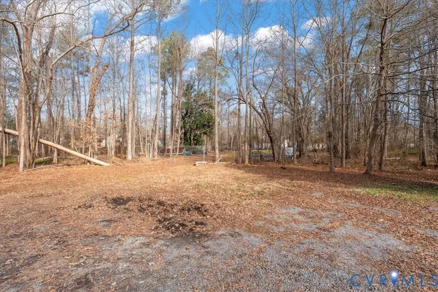 $315,000 | 19707 Walker Avenue, Colonial Heights, VA 23834