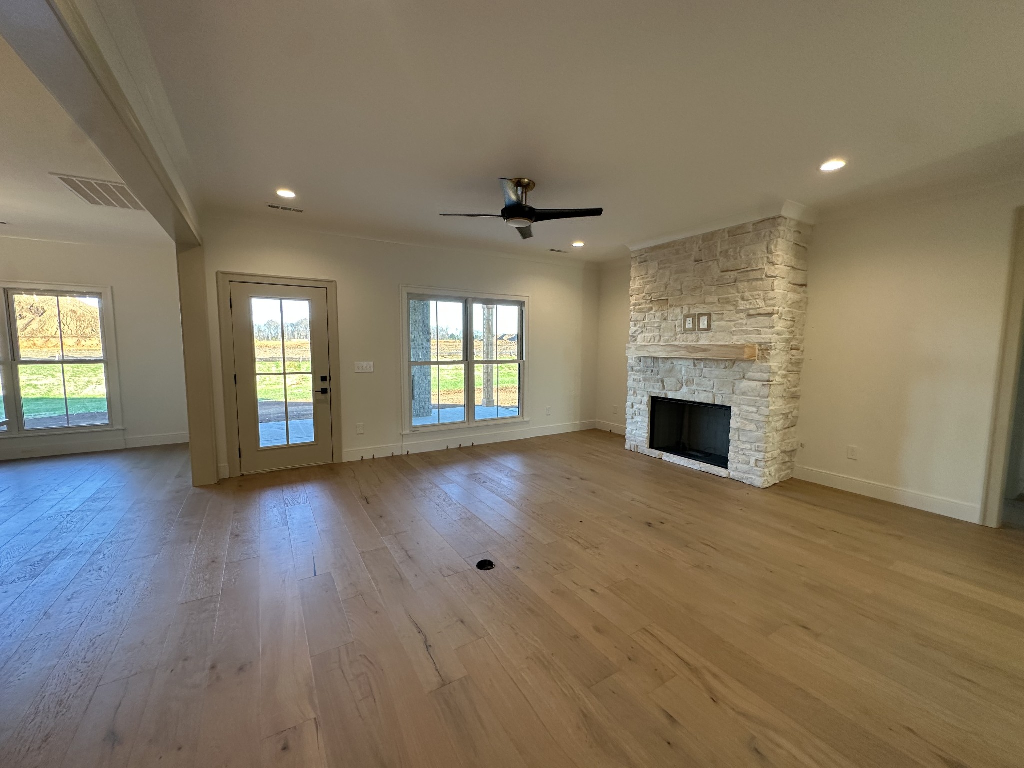 5541 Sinclair Street Murfreesboro, TN 37127 - Photo 4 of 29