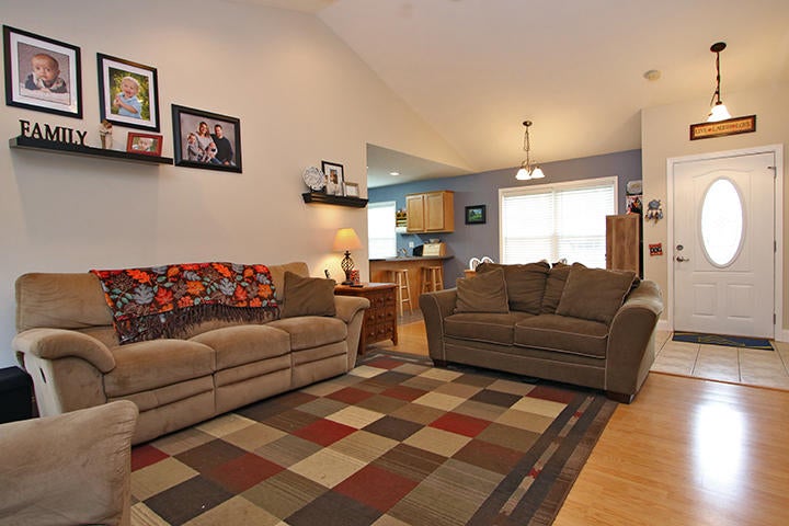 651 Rowan Road White Sulphur Springs, WV 24986 - Photo 11 of 31 Gallery Image 11
