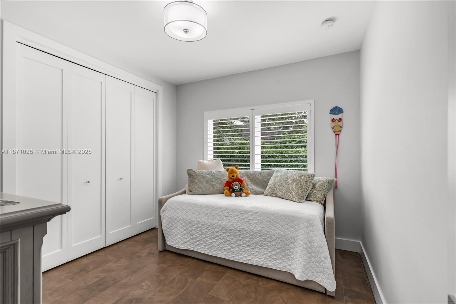 11835 Southwest 91 Avenue Miami, FL 33176 - Photo 27 of 66 a living room with furniture and a window