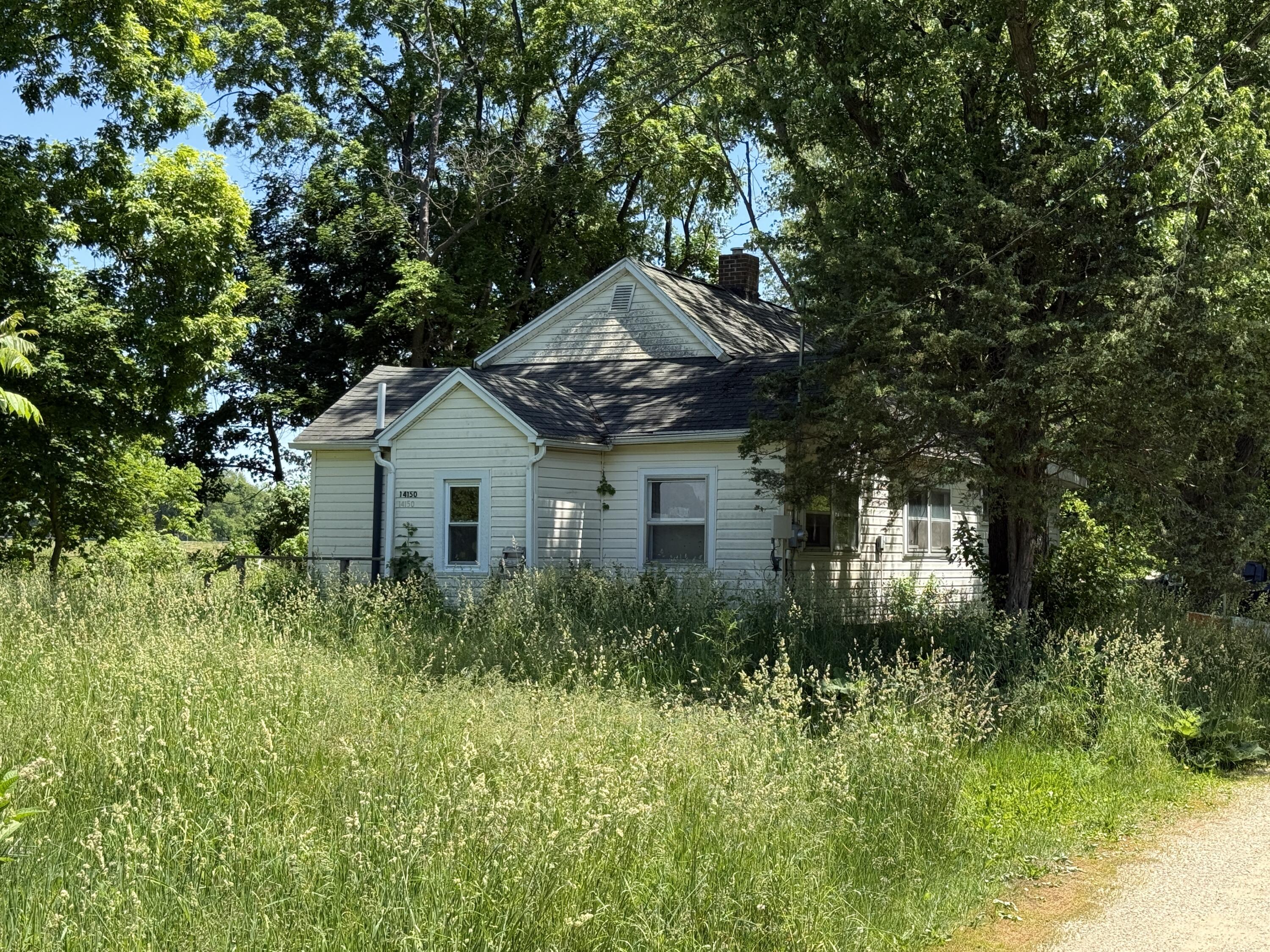 14150 27 Mile Road Albion, MI 49224 - Photo 2 of 5 IMG_2144