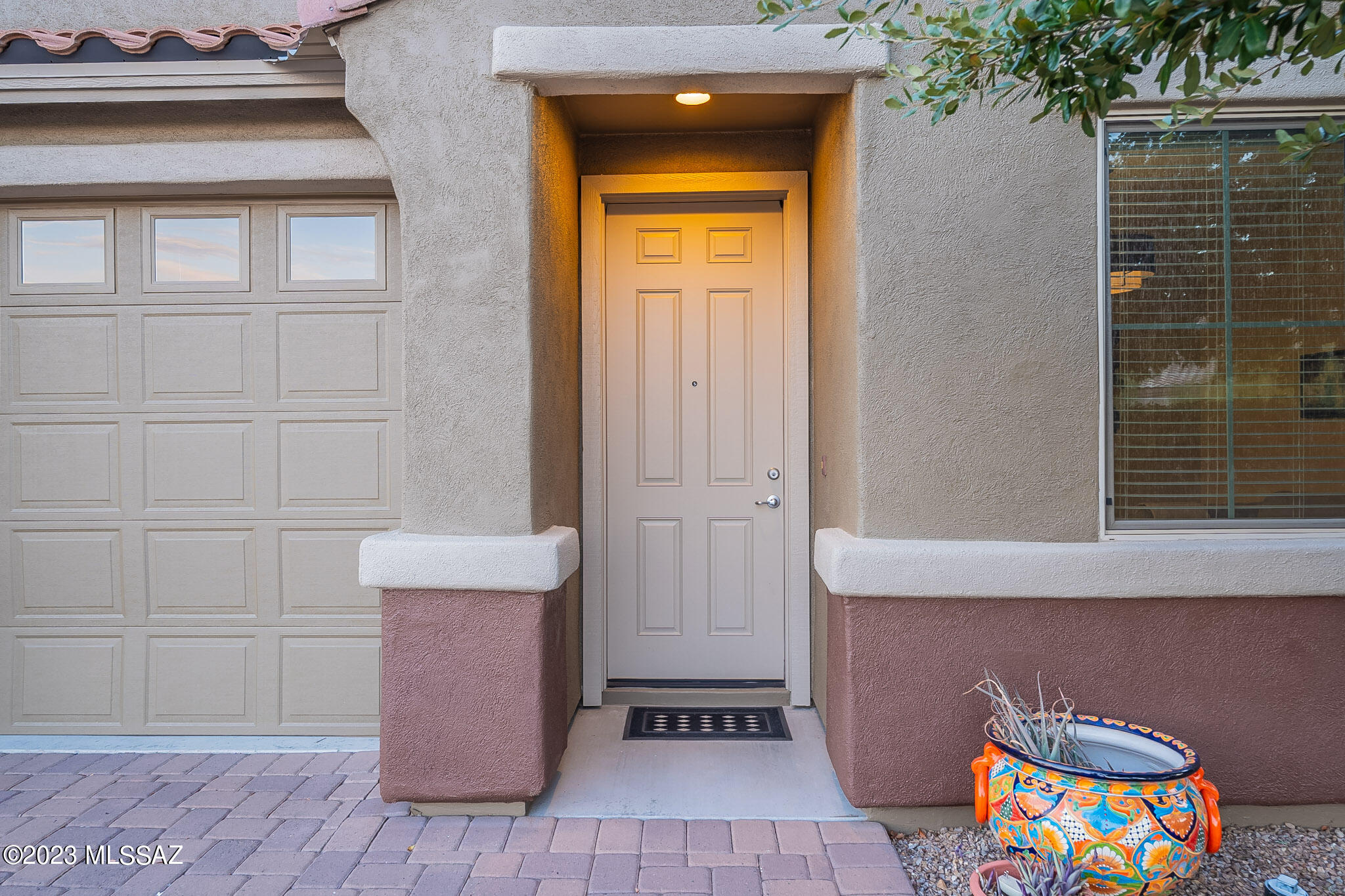 8409 North Gaetano Loop Tucson, AZ 85742 - Photo 4 of 49